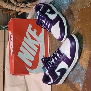 Retro. Nike Dunk Low. Grand Purple. Fuzzy tongue. 🔥.  Men's size 14. Authentic.